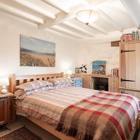 Traditional Stone Cottage With Sea Views In Snowdonia National Park Brynkir Екстер'єр фото