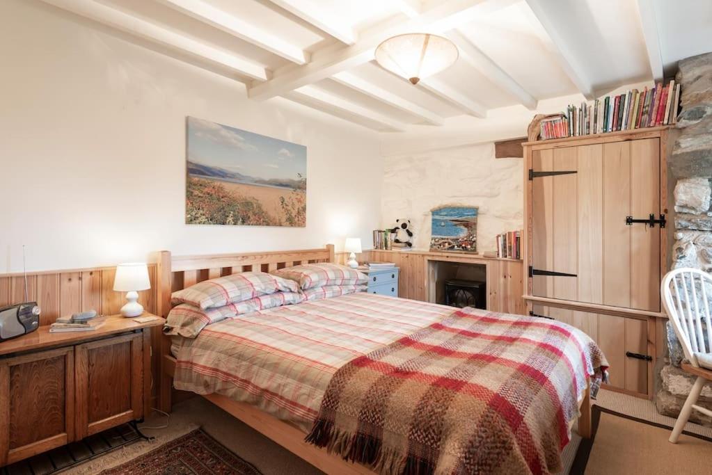Traditional Stone Cottage With Sea Views In Snowdonia National Park Brynkir Екстер'єр фото